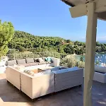 Spacious Overlooking With Private Pool