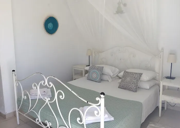 Spacious Overlooking With Private Pool