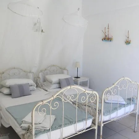 Spacious Overlooking With Private Pool *