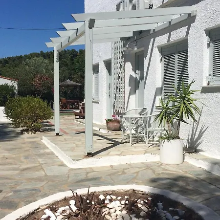 Spacious Overlooking With Private Pool Vilă *