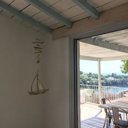 Spacious Overlooking With Private Pool * Kolios