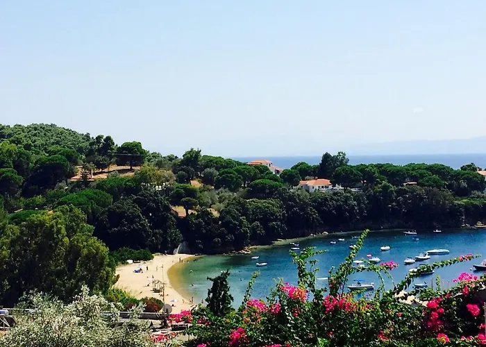 Villa Spacious Overlooking With Private Pool Kolios